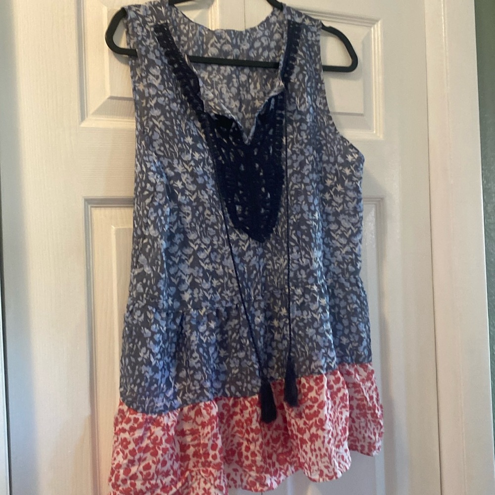 Wrangler size M. Sheer top